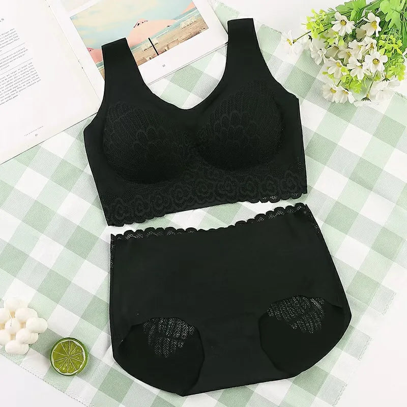 Conjunto Sutiã e Calcinha Extremo Conforto, sem aros e sem fechos.