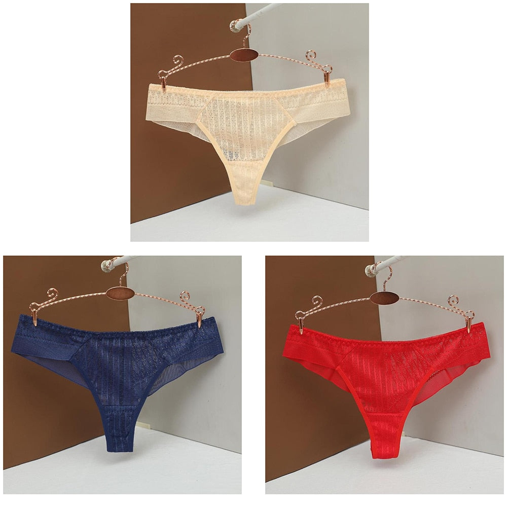 Calcinha em Renda Confort (Kit Compre 2 - Leve 3)