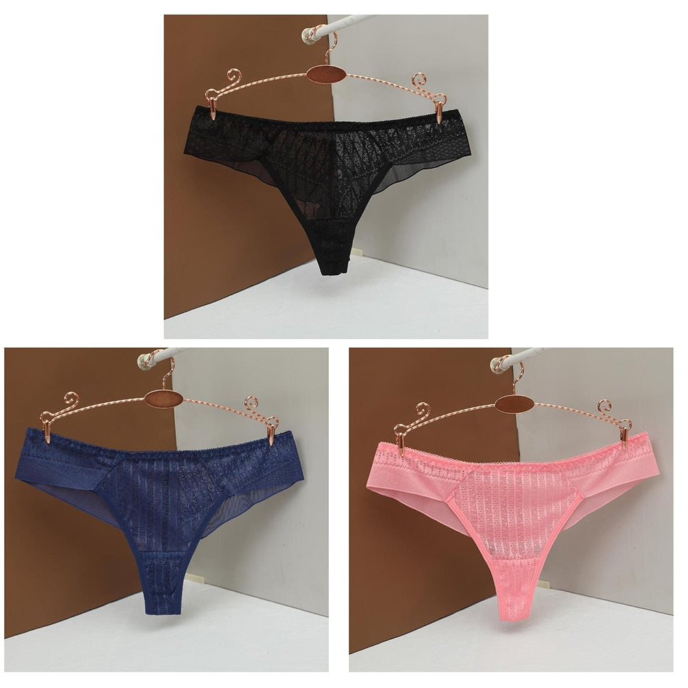 Calcinha em Renda Confort (Kit Compre 2 - Leve 3)