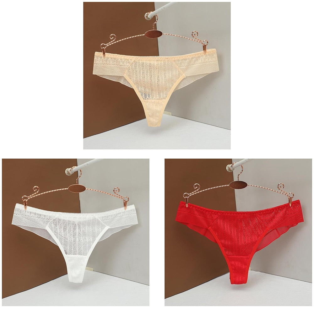 Calcinha em Renda Confort (Kit Compre 2 - Leve 3)