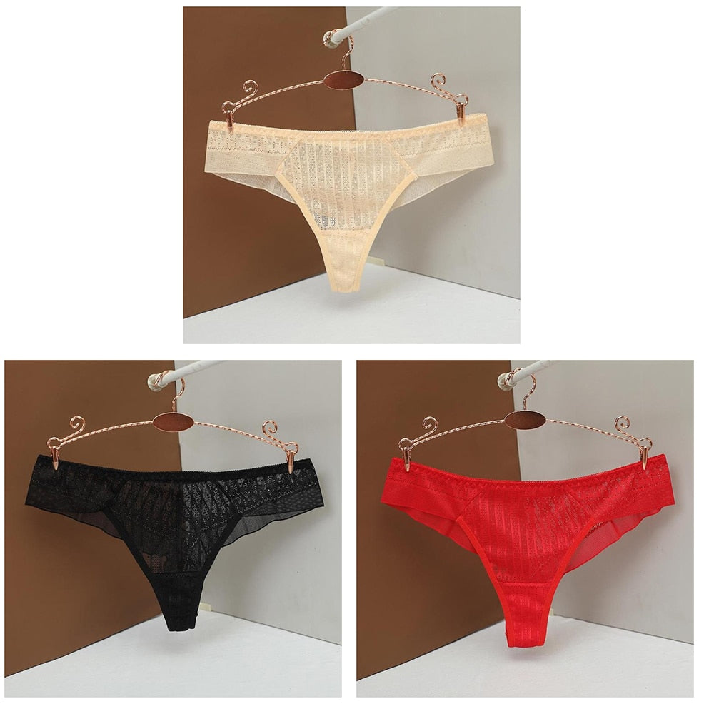 Calcinha em Renda Confort (Kit Compre 2 - Leve 3)