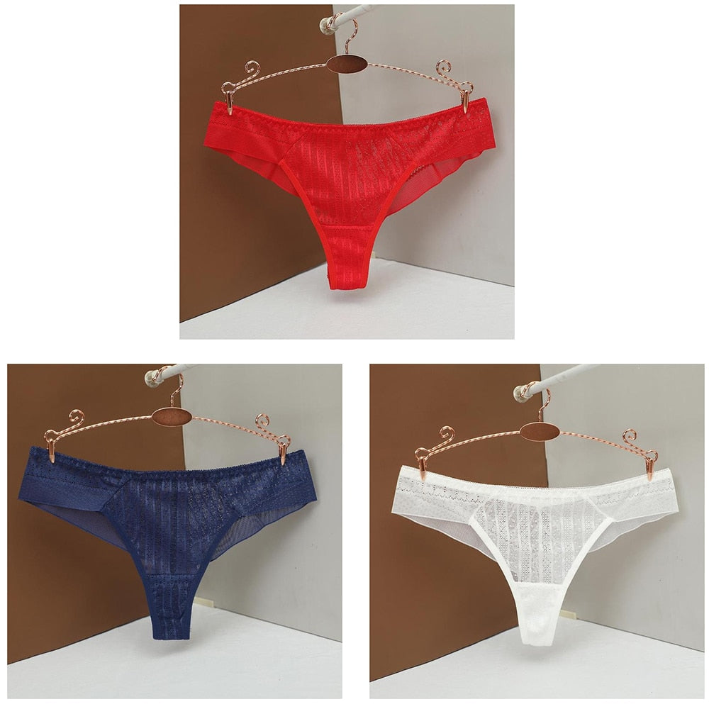 Calcinha em Renda Confort (Kit Compre 2 - Leve 3)