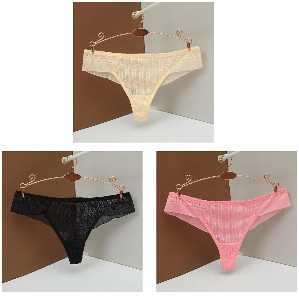 Calcinha em Renda Confort (Kit Compre 2 - Leve 3)