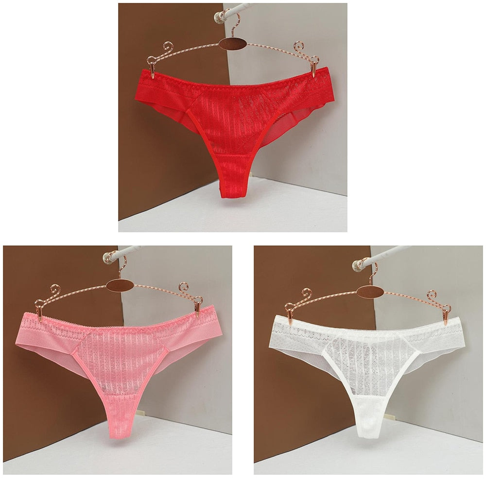 Calcinha em Renda Confort (Kit Compre 2 - Leve 3)