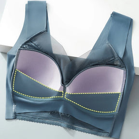 Sutiã Helena em Renda e sem Aros, disponível do tamanho 38 ao 50.